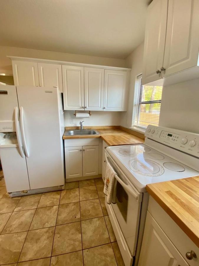Two Fully Equipped Apartments And A Studio 5 Miles From The Beach St. Petersburg Luaran gambar