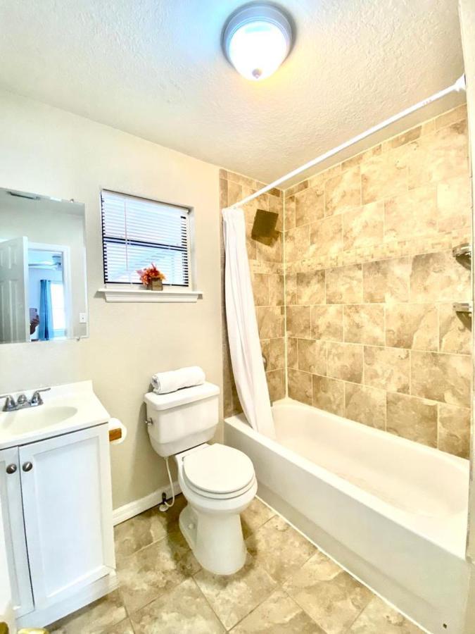 Two Fully Equipped Apartments And A Studio 5 Miles From The Beach St. Petersburg Luaran gambar